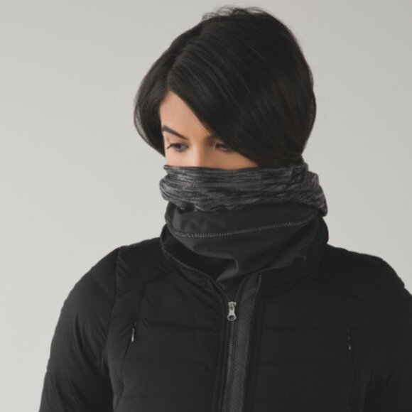 Lululemon Run Fast Neck Warmer *Softshell - Picture 1 of 10